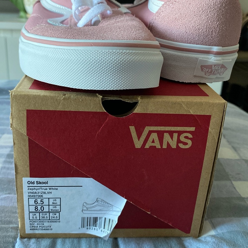 NEVER WORN VANS!!! - Women's Old Skool size 8.0 color: Zephyr/True White